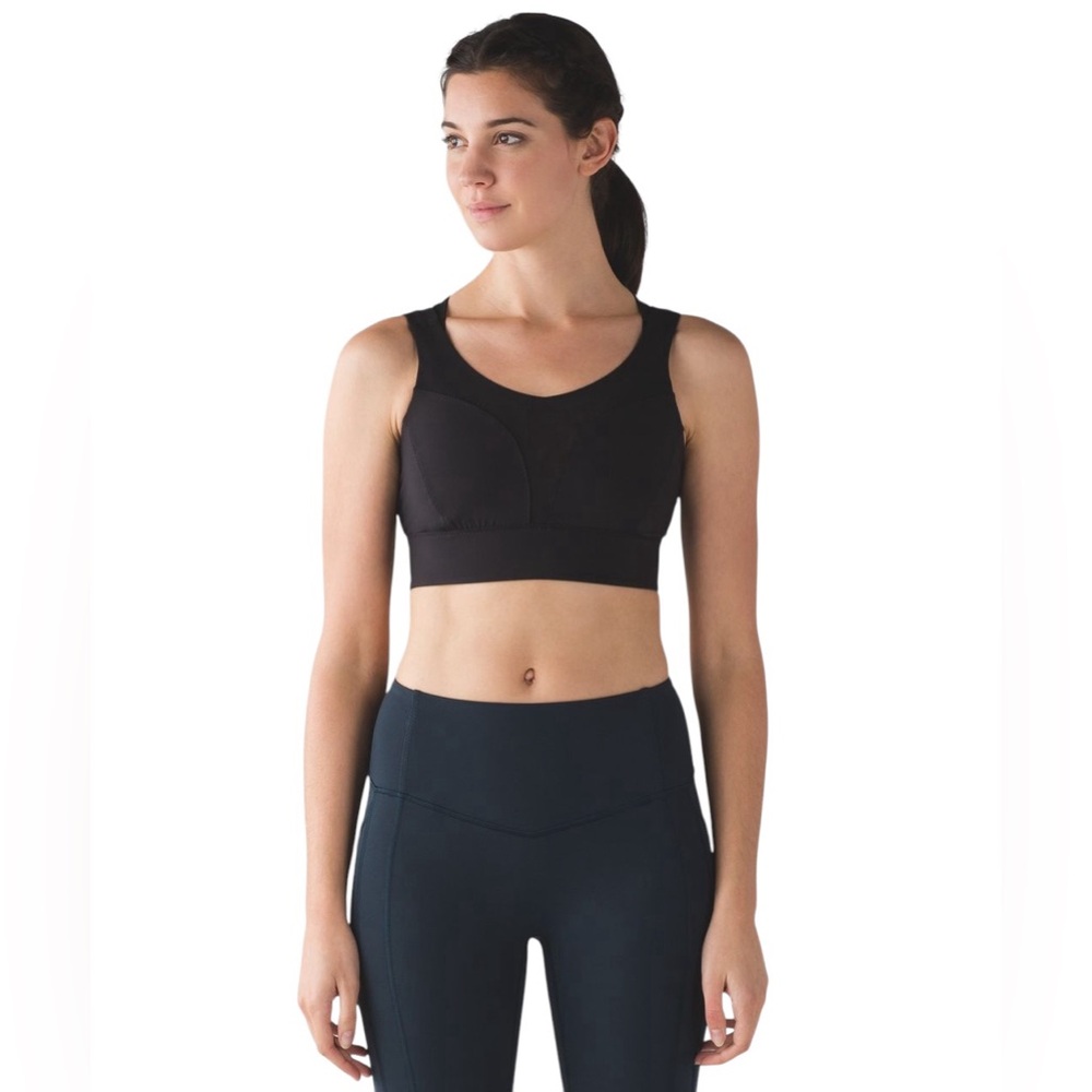 Lululemon sports bra - size 6